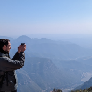 Photographic hiking route in Monserrat - Full Day
